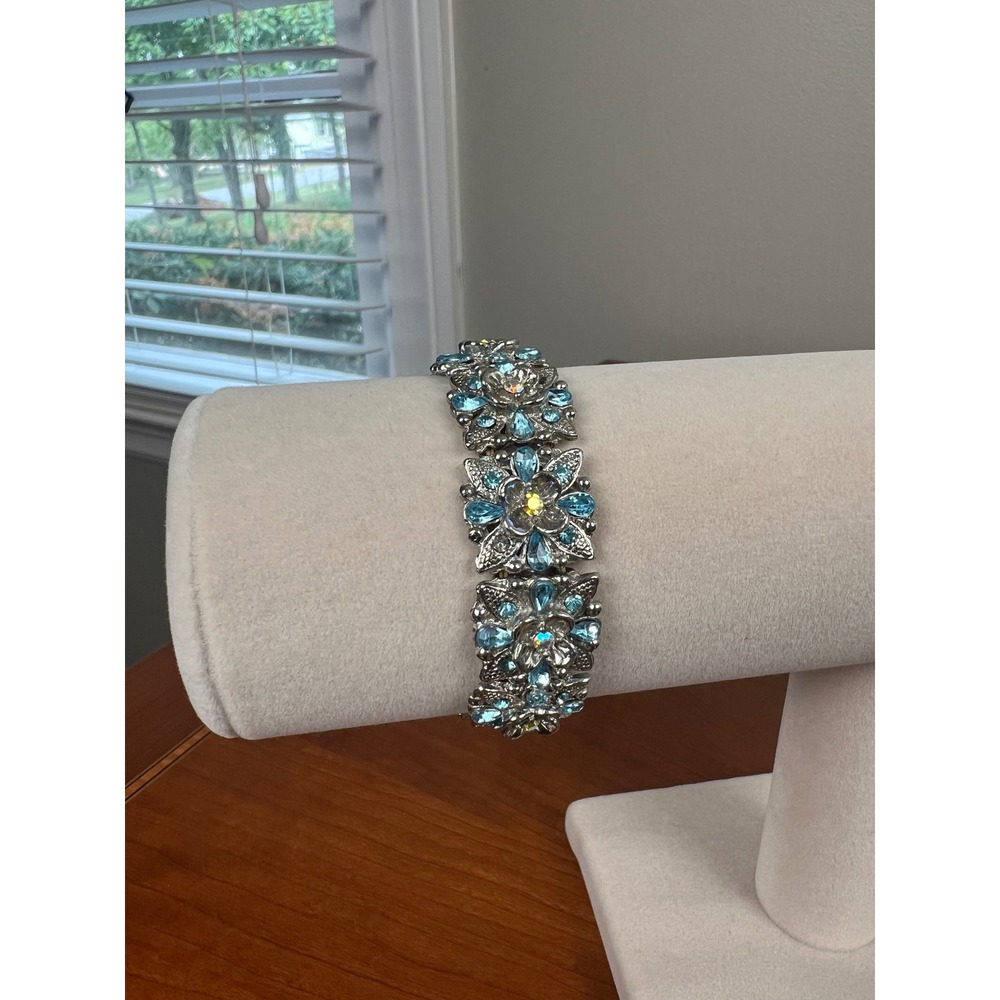 Silver Tone Blue Rhinestone Floral Stretch Bracelet Vintage Style Statement